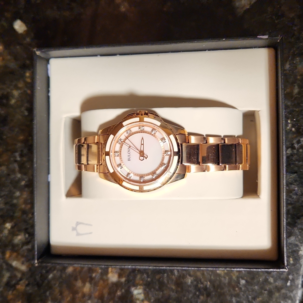 Watch - Picture 2 of 2